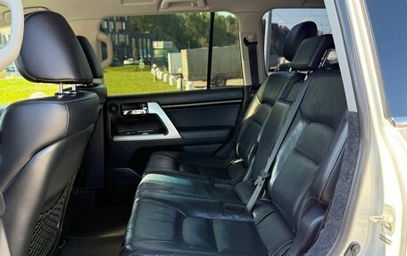 Toyota Land Cruiser 200, 2014 год, 3 882 000 рублей, 25 фотография