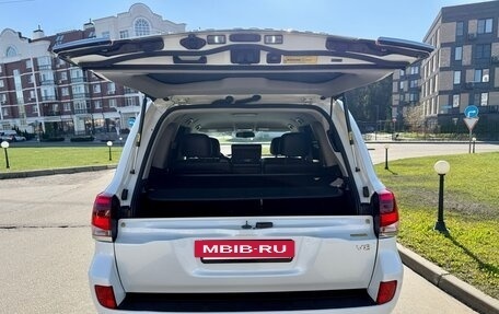 Toyota Land Cruiser 200, 2014 год, 3 882 000 рублей, 16 фотография
