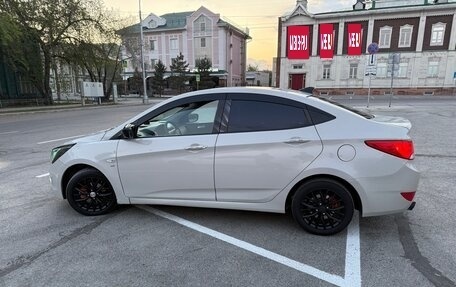 Hyundai Solaris II рестайлинг, 2014 год, 1 250 000 рублей, 9 фотография
