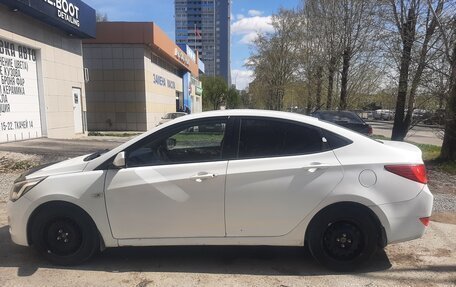 Hyundai Solaris II рестайлинг, 2016 год, 550 000 рублей, 4 фотография