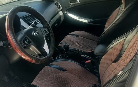 Hyundai Solaris II рестайлинг, 2016 год, 550 000 рублей, 6 фотография