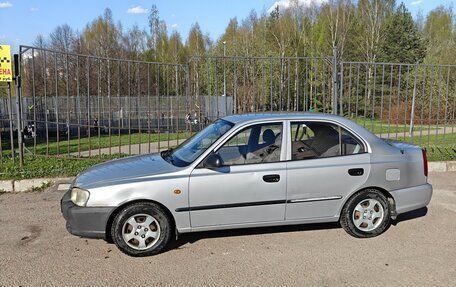 Hyundai Accent II, 2004 год, 300 000 рублей, 3 фотография