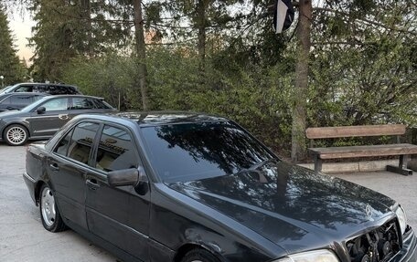 Mercedes-Benz C-Класс, 1994 год, 200 000 рублей, 2 фотография
