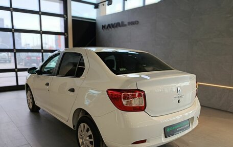 Renault Logan II, 2018 год, 680 000 рублей, 6 фотография