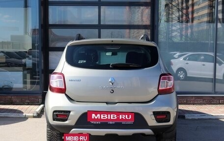 Renault Sandero II рестайлинг, 2017 год, 896 000 рублей, 4 фотография