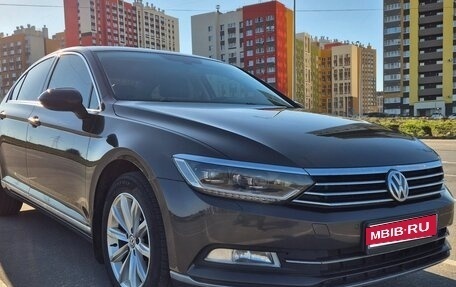 Volkswagen Passat B8 рестайлинг, 2016 год, 1 850 000 рублей, 1 фотография