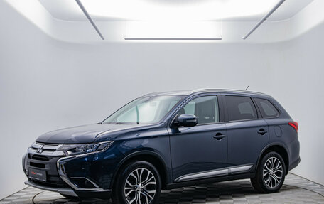 Mitsubishi Outlander III рестайлинг 3, 2016 год, 2 030 000 рублей, 1 фотография