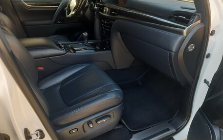 Lexus LX III, 2020 год, 9 800 000 рублей, 18 фотография