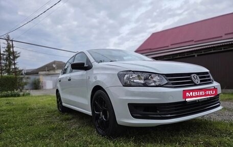 Volkswagen Polo VI (EU Market), 2020 год, 780 000 рублей, 2 фотография