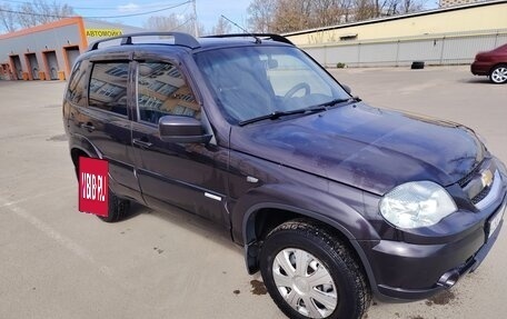 Chevrolet Niva I рестайлинг, 2014 год, 555 000 рублей, 2 фотография