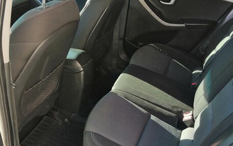 Hyundai i30 II рестайлинг, 2013 год, 750 000 рублей, 10 фотография