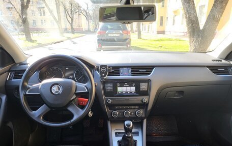 Skoda Octavia, 2015 год, 1 370 000 рублей, 6 фотография