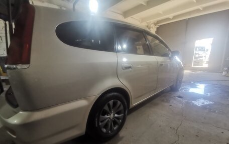 Honda Stream I рестайлинг, 2003 год, 445 000 рублей, 2 фотография