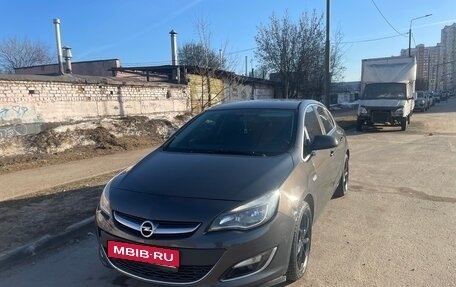 Opel Astra J, 2013 год, 680 000 рублей, 4 фотография