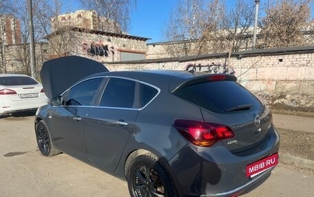Opel Astra J, 2013 год, 680 000 рублей, 6 фотография