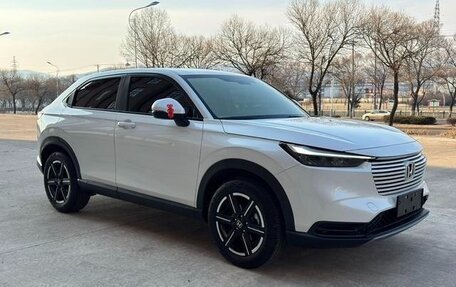 Honda Vezel, 2023 год, 1 970 999 рублей, 3 фотография