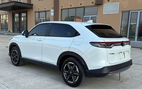 Honda Vezel, 2023 год, 1 970 999 рублей, 4 фотография