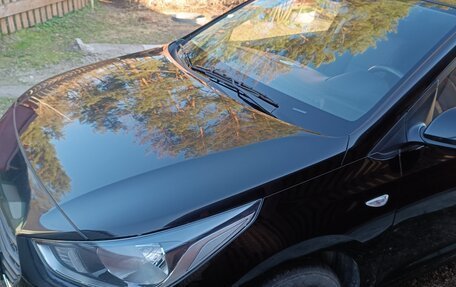 Hyundai Solaris II рестайлинг, 2018 год, 1 300 000 рублей, 5 фотография