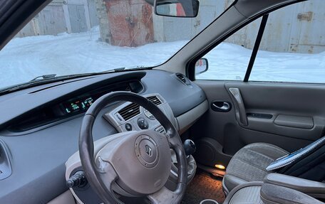 Renault Scenic III, 2005 год, 400 000 рублей, 10 фотография