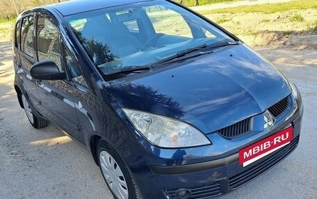 Mitsubishi Colt VI рестайлинг, 2006 год, 460 000 рублей, 24 фотография