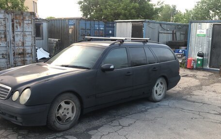 Mercedes-Benz E-Класс, 1999 год, 270 000 рублей, 5 фотография