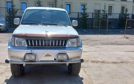 Toyota Land Cruiser Prado 90 рестайлинг, 1997 год, 970 000 рублей, 7 фотография