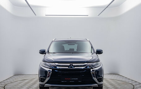 Mitsubishi Outlander III рестайлинг 3, 2016 год, 2 030 000 рублей, 2 фотография