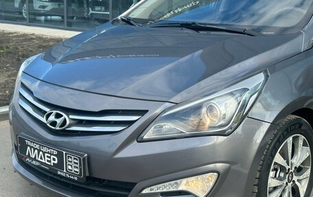 Hyundai Solaris II рестайлинг, 2015 год, 1 150 000 рублей, 24 фотография