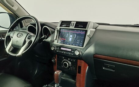 Toyota Land Cruiser Prado 150 рестайлинг 2, 2014 год, 3 499 000 рублей, 11 фотография