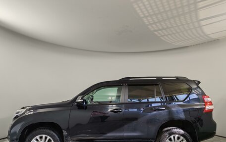 Toyota Land Cruiser Prado 150 рестайлинг 2, 2014 год, 3 499 000 рублей, 8 фотография