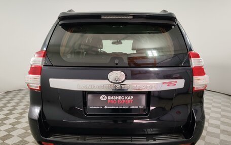 Toyota Land Cruiser Prado 150 рестайлинг 2, 2014 год, 3 499 000 рублей, 6 фотография