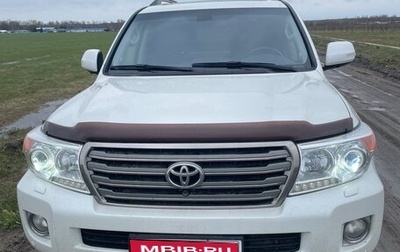 Toyota Land Cruiser 200, 2014 год, 4 000 000 рублей, 1 фотография