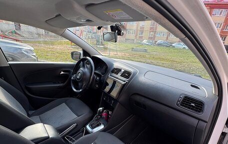 Volkswagen Polo VI (EU Market), 2012 год, 450 000 рублей, 6 фотография