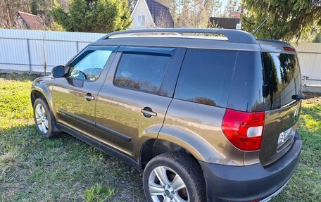 Skoda Yeti I рестайлинг, 2013 год, 1 000 000 рублей, 3 фотография