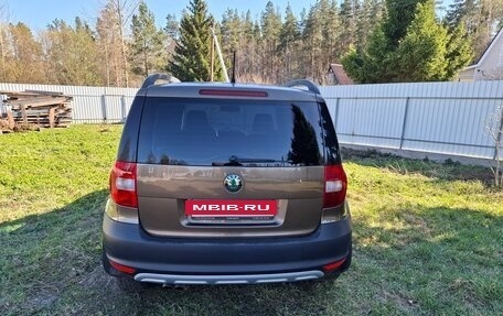 Skoda Yeti I рестайлинг, 2013 год, 1 000 000 рублей, 5 фотография