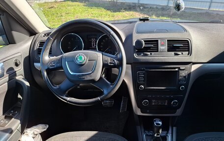 Skoda Yeti I рестайлинг, 2013 год, 1 000 000 рублей, 7 фотография