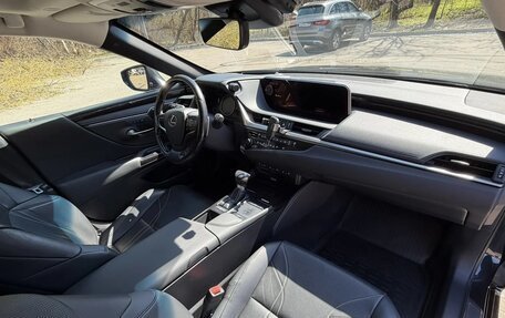 Lexus ES VII, 2020 год, 3 950 000 рублей, 9 фотография