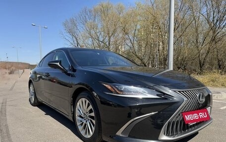 Lexus ES VII, 2020 год, 3 950 000 рублей, 7 фотография
