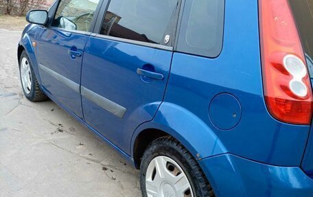 Ford Fiesta, 2007 год, 450 000 рублей, 2 фотография