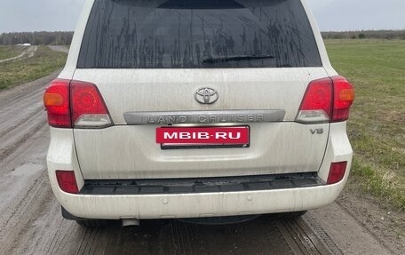 Toyota Land Cruiser 200, 2014 год, 4 000 000 рублей, 4 фотография