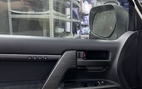 Toyota Land Cruiser 200, 2014 год, 4 000 000 рублей, 8 фотография