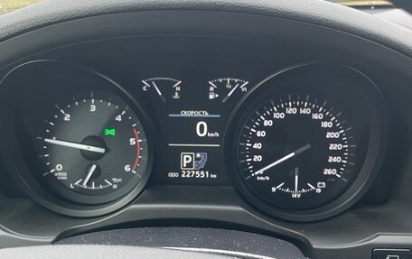 Toyota Land Cruiser 200, 2014 год, 4 000 000 рублей, 10 фотография