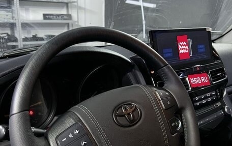 Toyota Land Cruiser 200, 2014 год, 4 000 000 рублей, 6 фотография