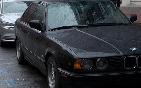 BMW 5 серия, 1991 год, 475 000 рублей, 1 фотография
