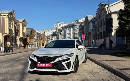 Toyota Camry, 2021 год, 3 750 000 рублей, 1 фотография