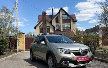 Renault Sandero II рестайлинг, 2019 год, 1 220 000 рублей, 1 фотография