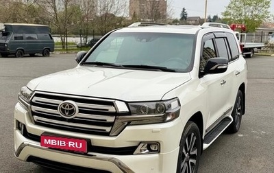 Toyota Land Cruiser 200, 2017 год, 6 500 000 рублей, 1 фотография
