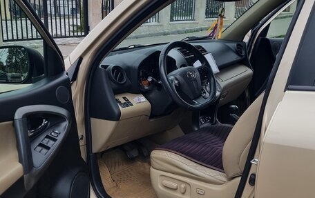 Toyota RAV4, 2011 год, 1 525 000 рублей, 9 фотография
