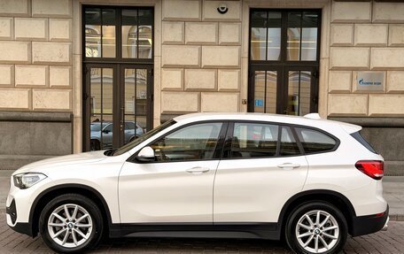 BMW X1, 2022 год, 2 640 000 рублей, 5 фотография