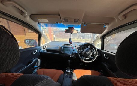 Honda Fit III, 2012 год, 770 000 рублей, 7 фотография